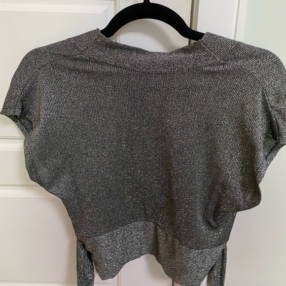 Sparkly tie top - Picture 3 of 4